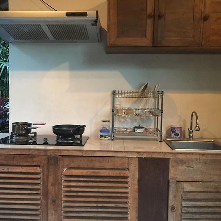 ウブドDepong Houseアパートメント エクステリア 写真