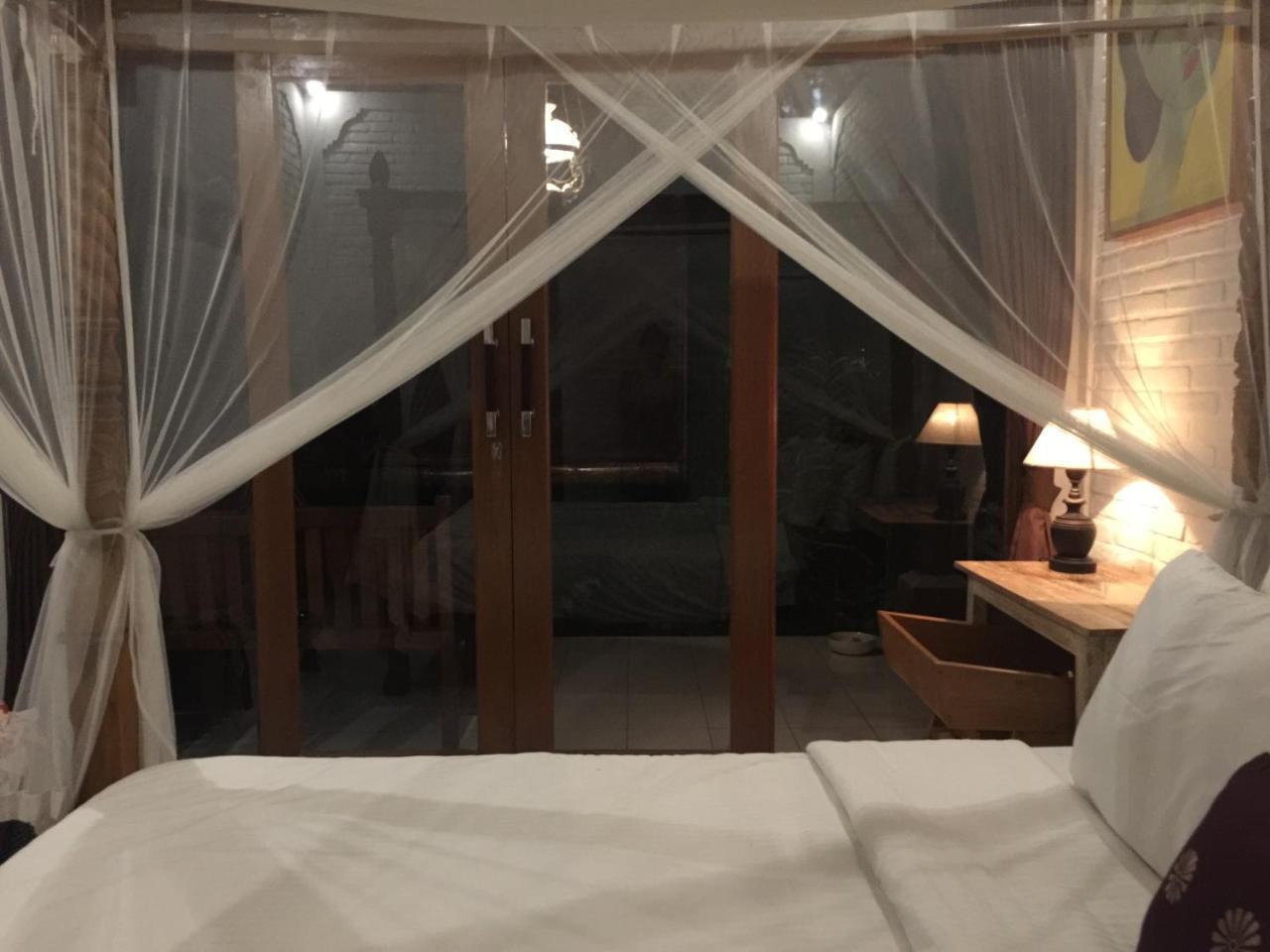 ウブドDepong Houseアパートメント エクステリア 写真
